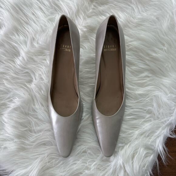 Stuart Weitzman | Womens Metallic Pointed Toe Kitten Heel Pump Pearl Wedding 8.5 - Picture 2 of 8